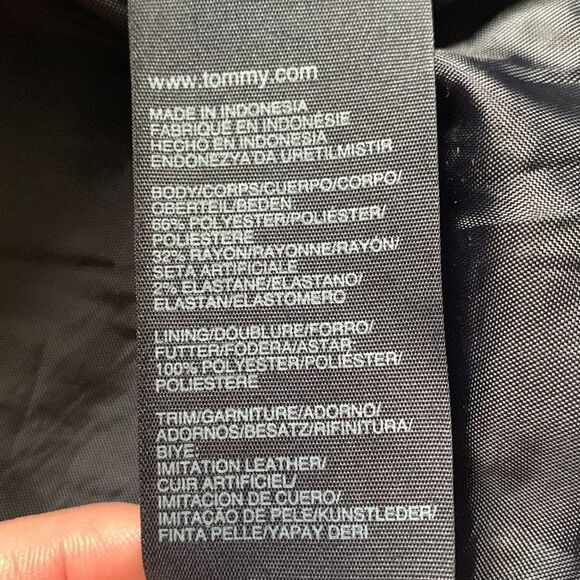 ⭐️TOMMY Hilfiger Flare Faux Leather Detail Dress⭐️ - Picture 10 of 10